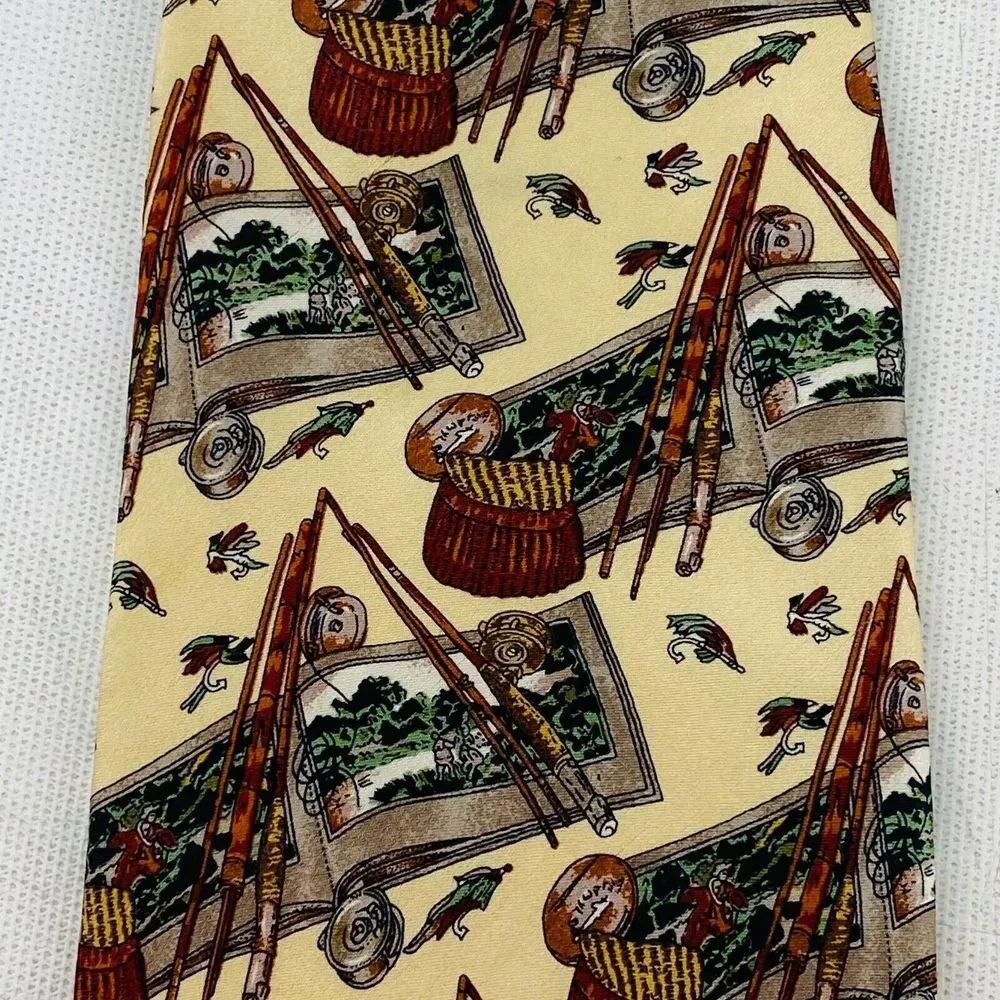 Museum Artifacts Fly Fishing Tie 100% Silk‎ Necktie Basket Rod Reel Lures